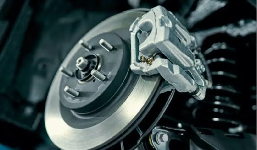 ABS Işığı Neden Yanar?